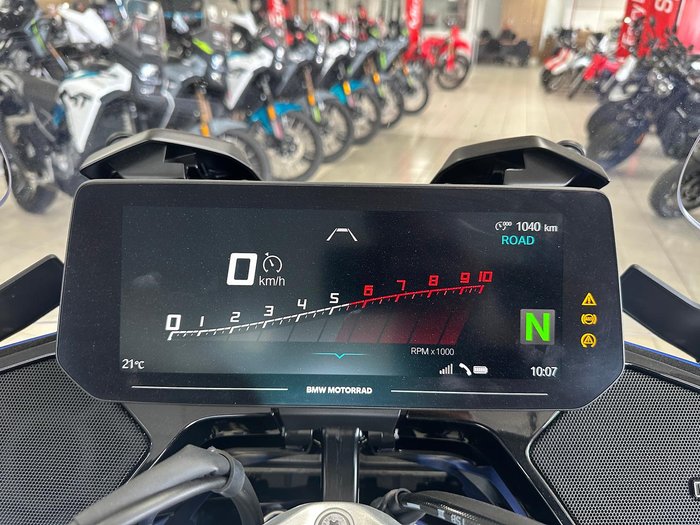 2025 BMW R 1300 RT Impulse