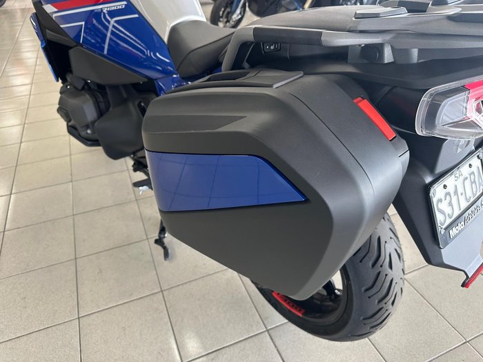 2025 BMW R 1300 RT Impulse R 1300 Blue