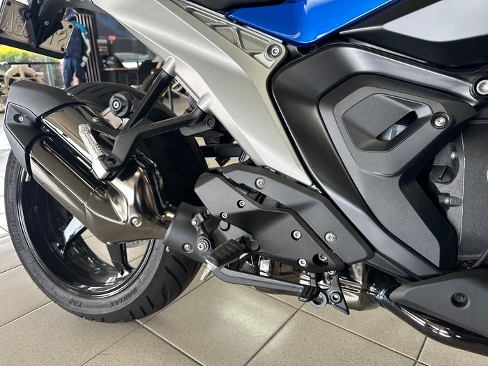 2025 BMW R 1300 R Exclusive R 1300 Blue