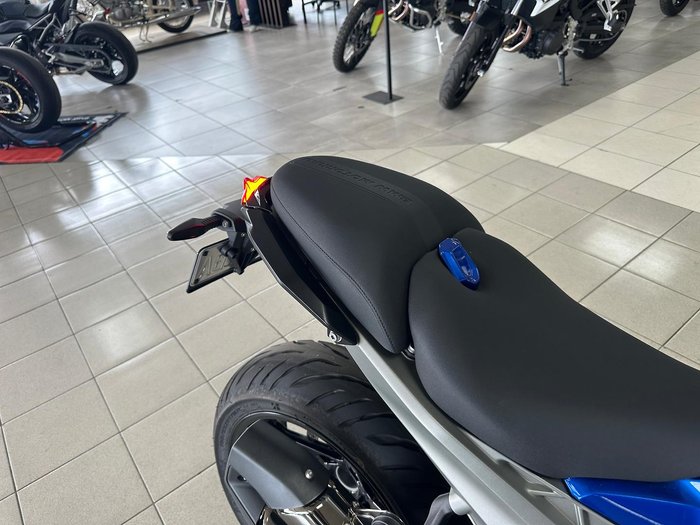 2025 BMW R 1300 R Exclusive R 1300 Blue