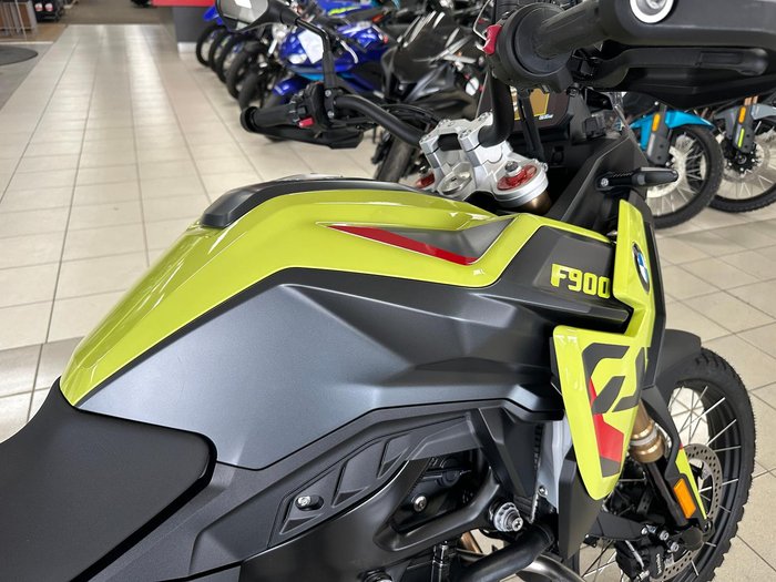 2025 BMW F 900 GS Enduro F 900 Yellow