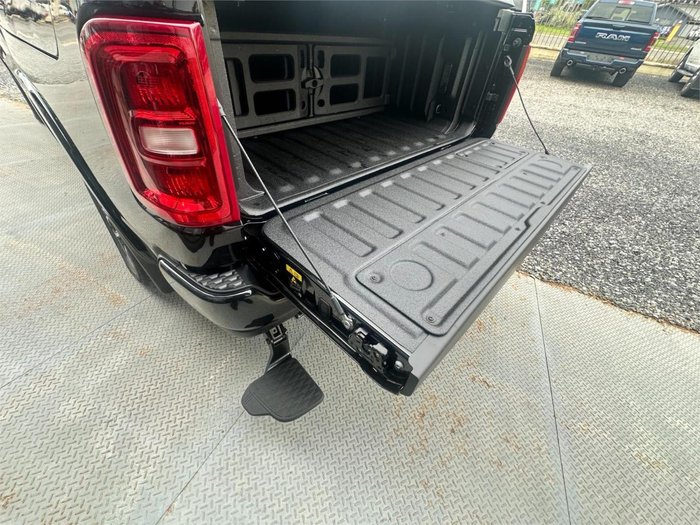 2025 RAM 1500 Laramie Sport Hurricane SO RamBox