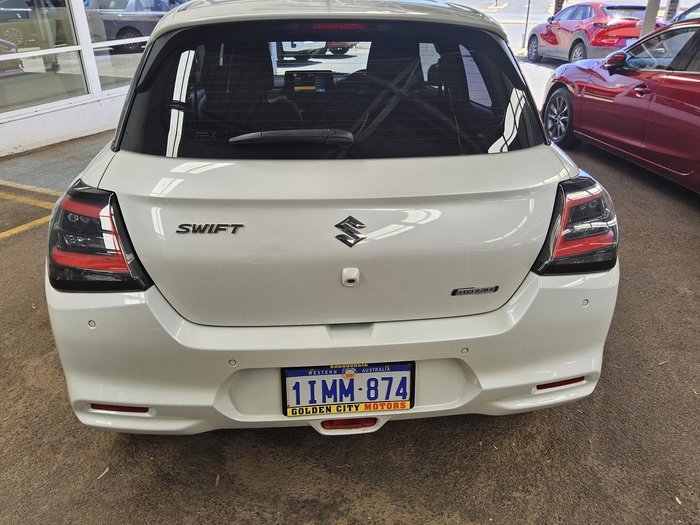 2024 Suzuki Swift Hybrid UZ Pure White
