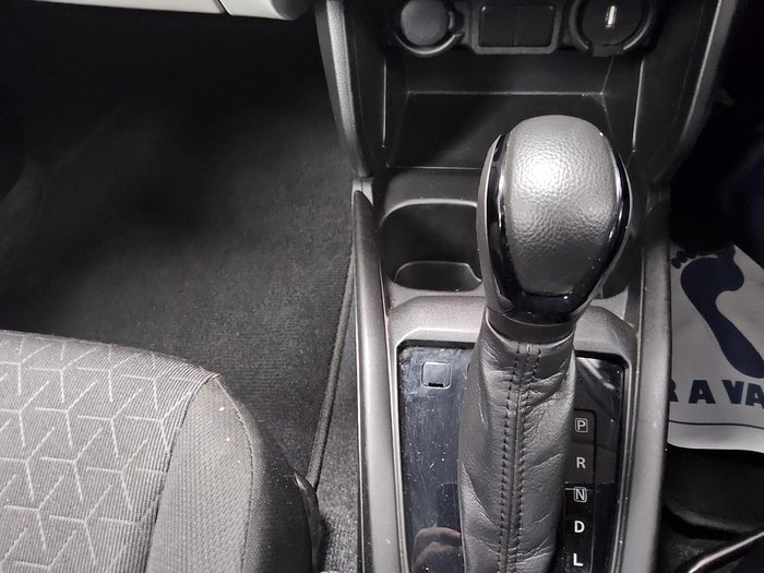 2024 Suzuki Swift Hybrid UZ Pure White