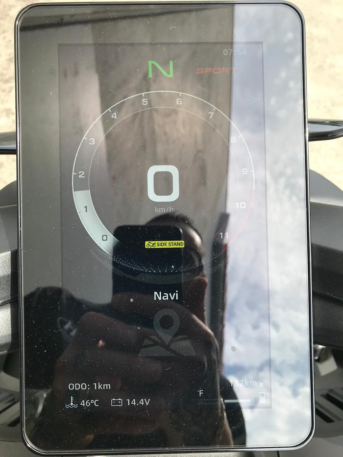 2025 CFMOTO 800NK Advance