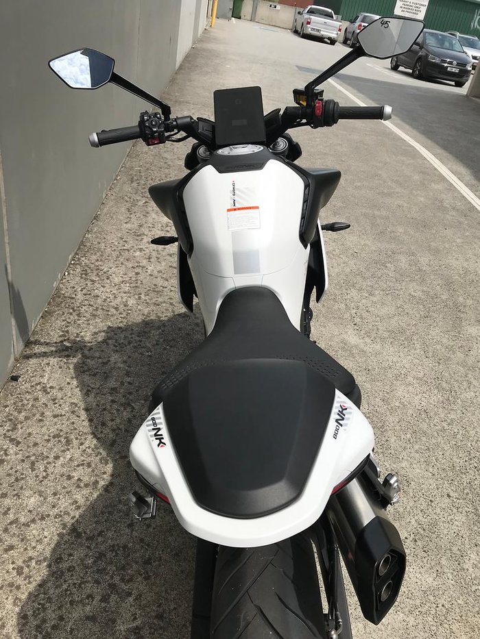 2025 CFMOTO 800NK Advance