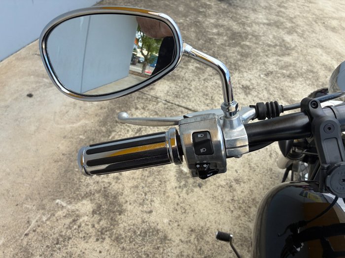 2014 Yamaha XVS650 V-STAR CUSTOM Black