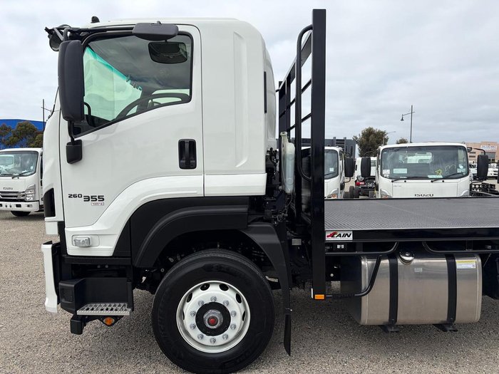 2025 Isuzu F Series