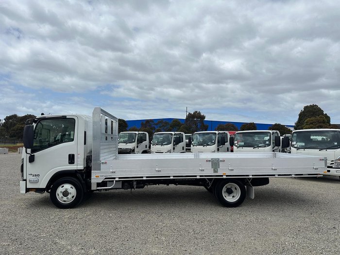 2025 Isuzu N Series NNR 45-150 DT D38