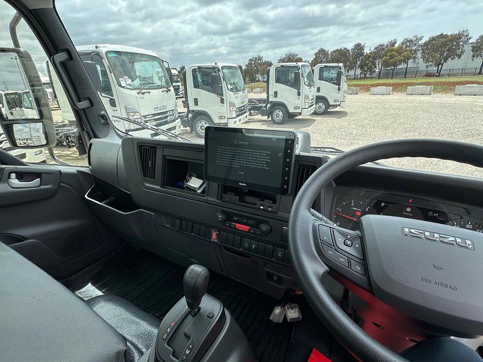 2025 Isuzu N Series NNR 45-150 DT D38