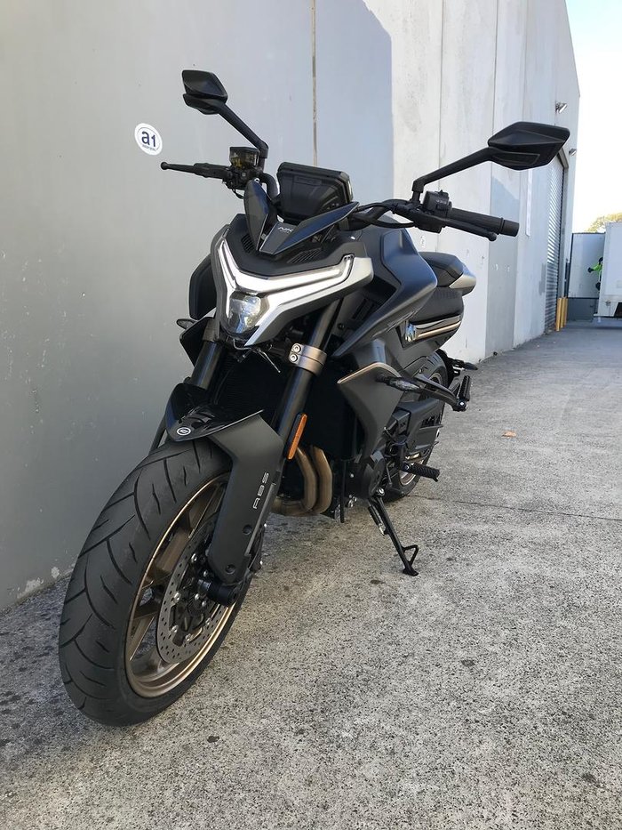 2025 CFMOTO 800NK Sport