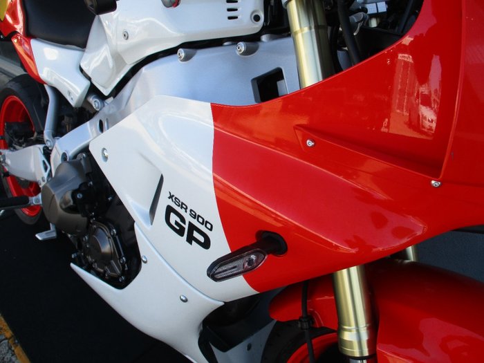 2024 Yamaha XSR900GP (MTM890ASP) RED/WHITE
