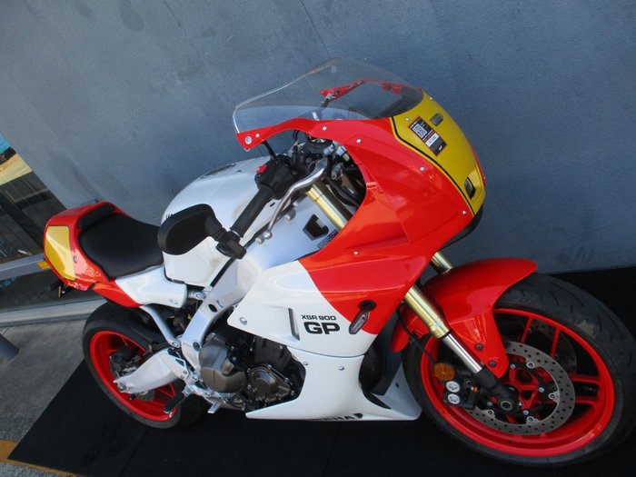 2024 Yamaha XSR900GP (MTM890ASP) RED/WHITE