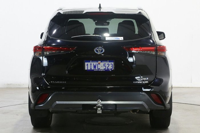 2022 Toyota Kluger Grande