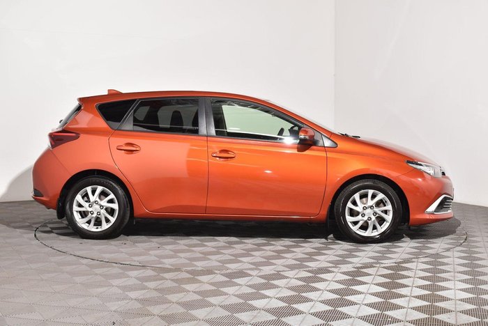 2016 Toyota Corolla Ascent Sport