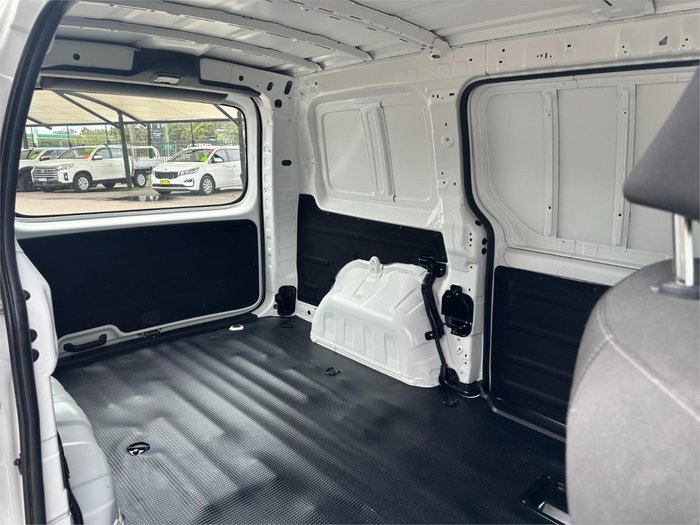 2023 Hyundai STARIA LOAD