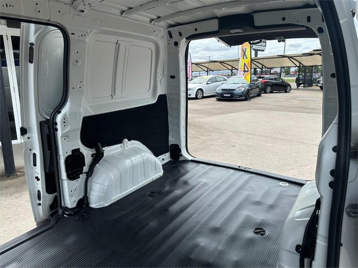 2023 Hyundai STARIA LOAD