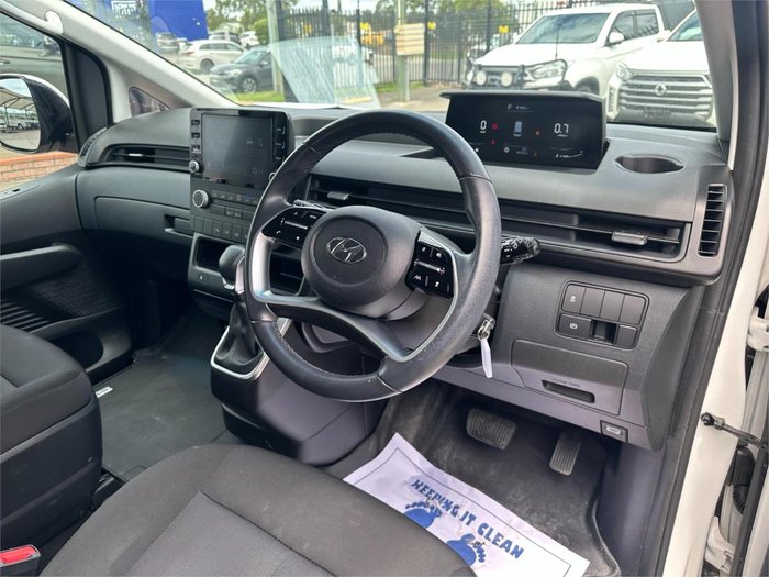 2023 Hyundai STARIA LOAD