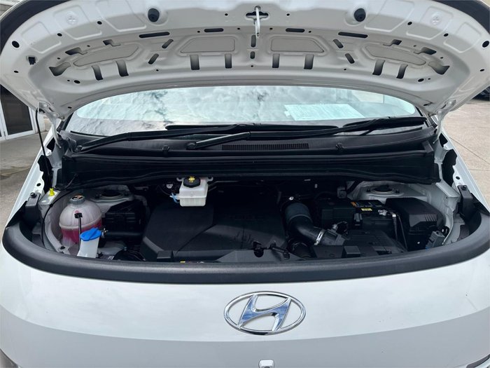 2023 Hyundai STARIA LOAD