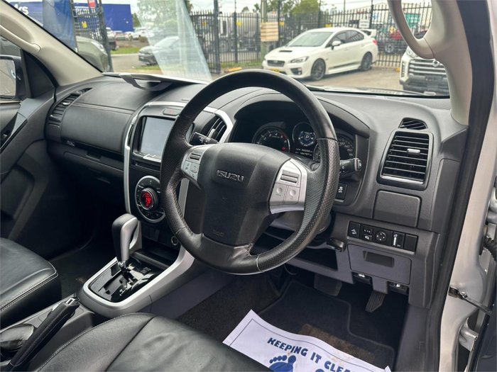 2017 Isuzu MU-X LS-T