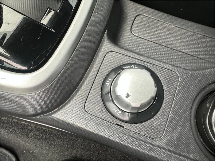 2017 Isuzu MU-X LS-T