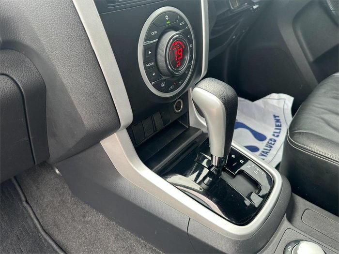 2017 Isuzu MU-X LS-T