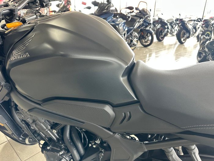 2023 Honda CB650R CB Black