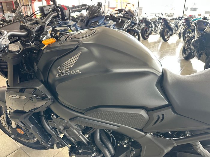 2023 Honda CB650R CB Black