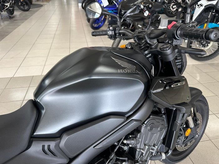 2023 Honda CB650R CB Black