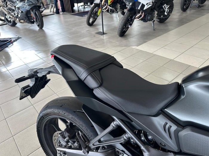 2023 Honda CB650R CB Black