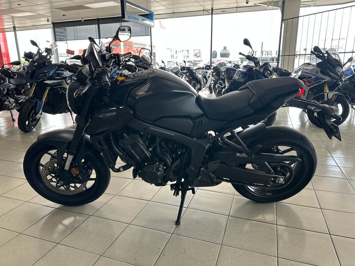 2023 Honda CB650R CB Black