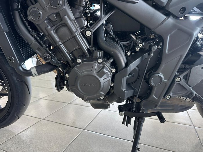 2023 Honda CB650R CB Black