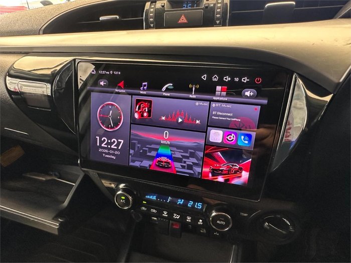 2018 Toyota Hilux SR5