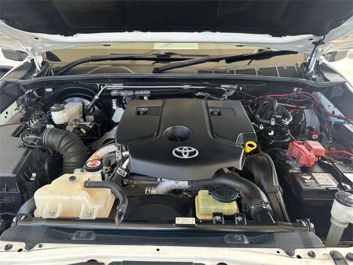 2018 Toyota Hilux SR5