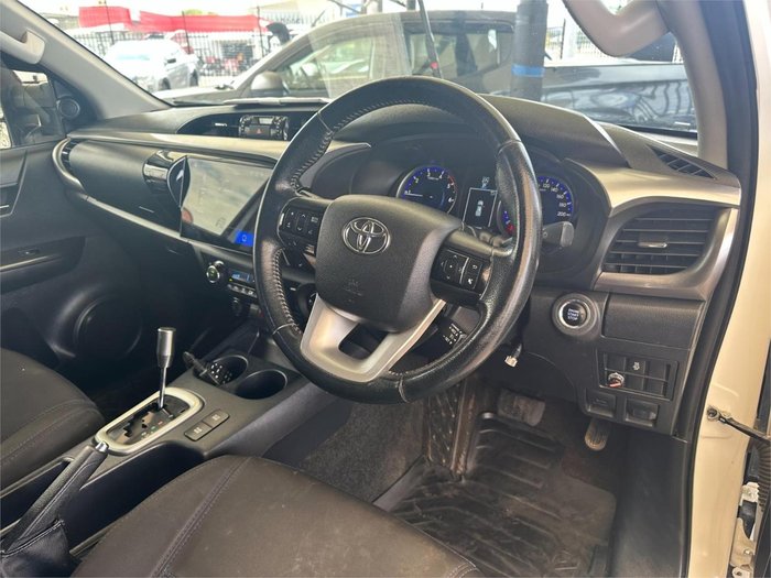2018 Toyota Hilux SR5