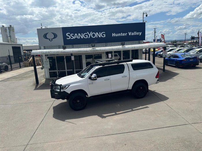 2018 Toyota Hilux SR5