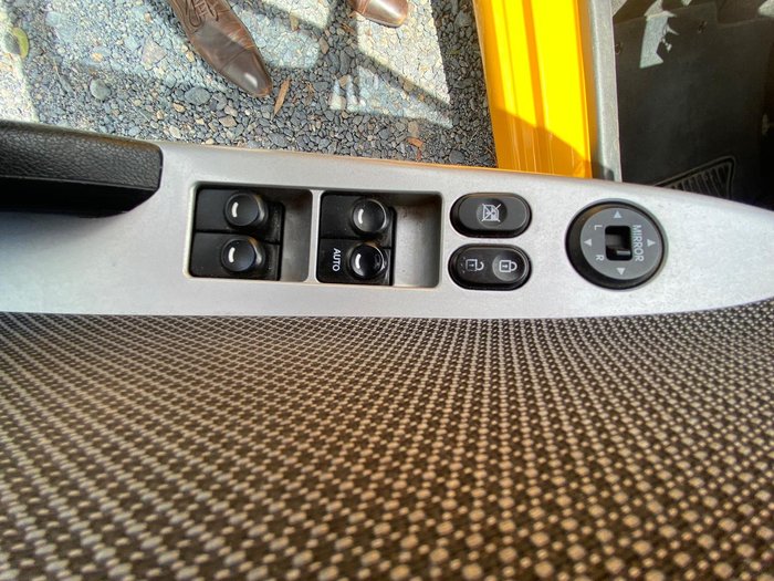 2013 Hyundai Accent Active