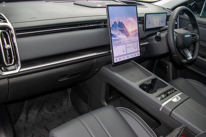 2025 Jaecoo J7 SHS Summit