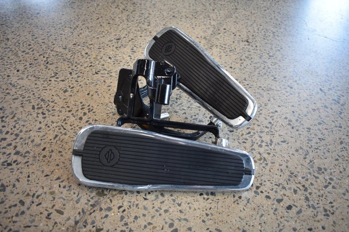 2017 HARLEY-DAVIDSON FLSTN SOFTAIL DELUXE