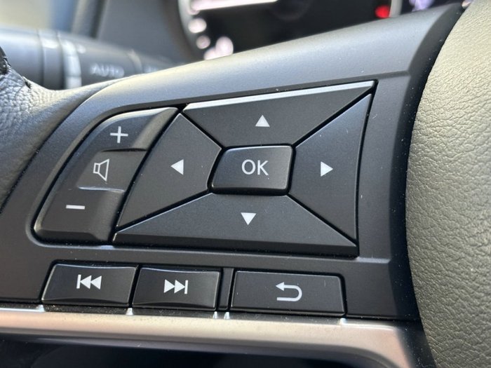 2025 Nissan Navara ST-X DUAL CAB