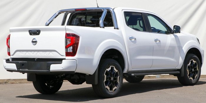 2025 Nissan Navara ST-X DUAL CAB