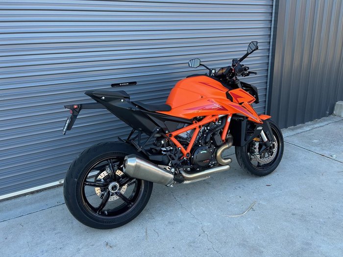 2024 KTM 1390 Super Duke R Super Duke Orange