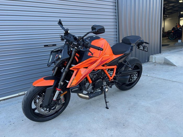 2024 KTM 1390 Super Duke R Super Duke Orange