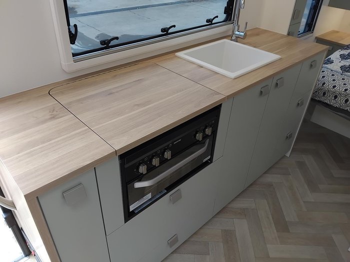 2026 New Age Caravans Manta Ray 18Ft Couples My26