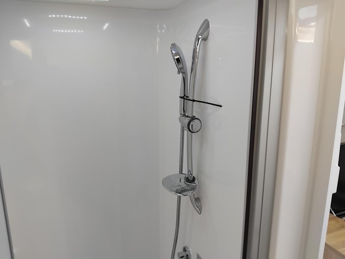 2026 New Age Caravans Manta Ray 18Ft Couples My26 Full Composite Brand New Layout