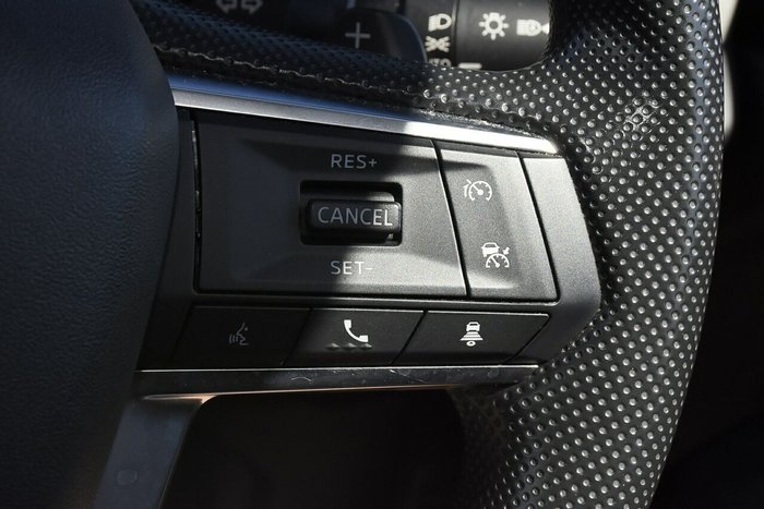 2024 Mitsubishi Outlander ES