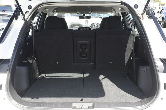 2024 Mitsubishi Outlander ES