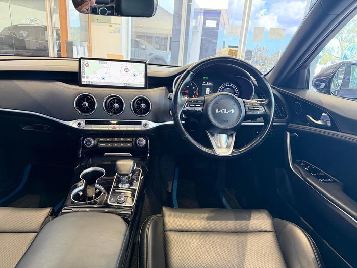 2022 Kia Stinger 330S