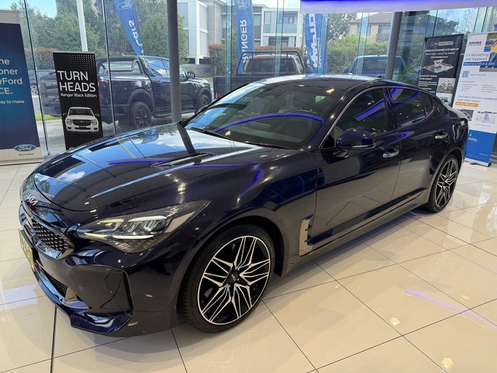 2022 Kia Stinger 330S