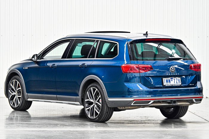 2022 Volkswagen Passat Alltrack 162TSI Premium